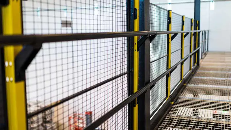 Hauteur 2300 mm avec panneau