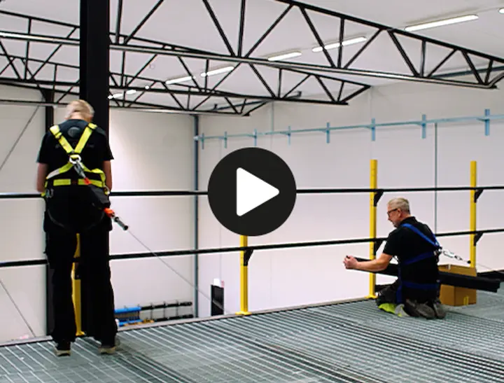 Garde-corps X-Rail – Système modulaire et facile à installer Garde-corps X-Rail – Système modulaire et facile à installer